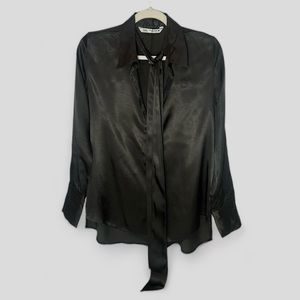 Elegant Zara blouse, dark olive green